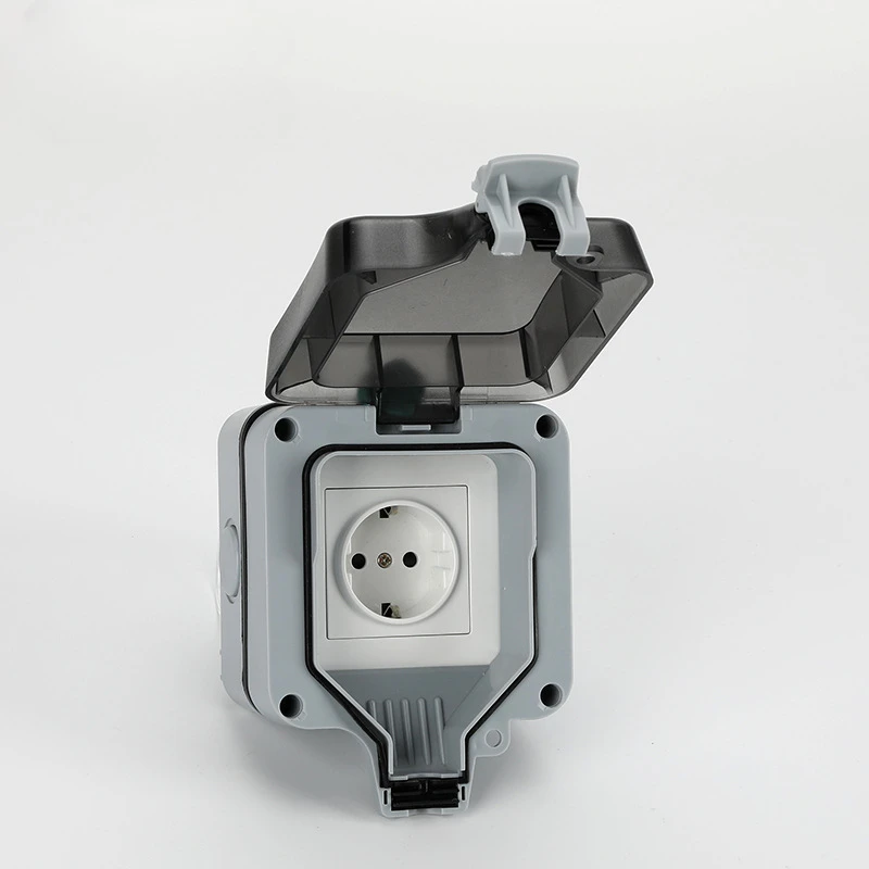EU KR Outdoor Wall Waterproof  - đánh giá và giá Outdoor Power Hub